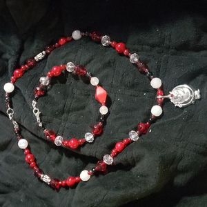 Semi precious stone and vintage glass necklace and bracelet set